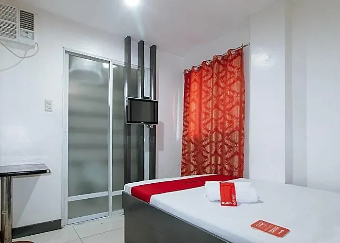 Reddoorz @ Cosmo & Kamuning 2*